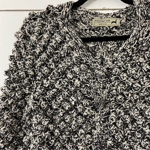 Peruvian Link Alpaca Collection Made in Peru Sweater - Picture 4 of 14